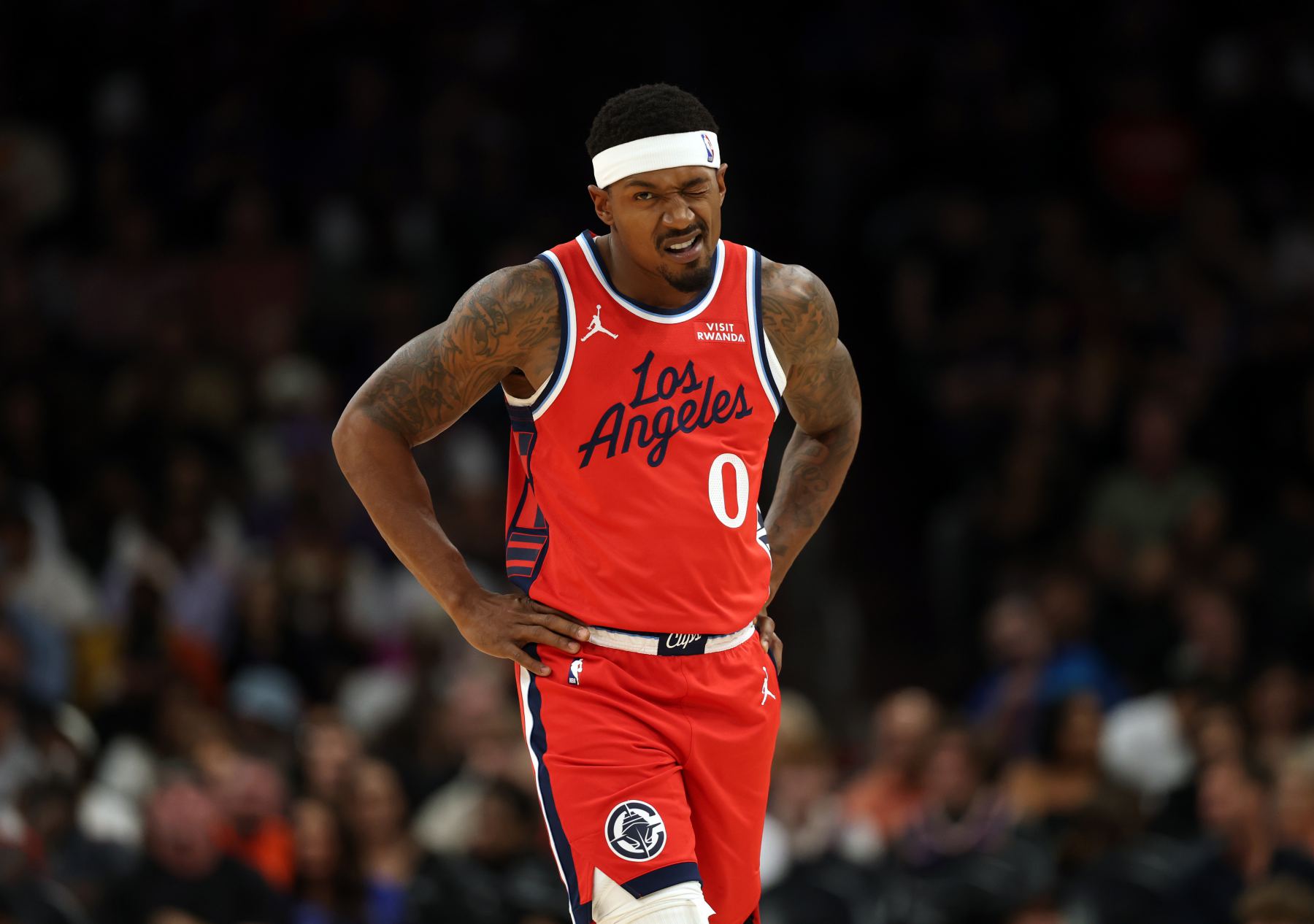 رئيس العمليات في كليبرز: بينما يتعافى بيل من وركه، فهو يعالج أيضًا مشكلة التهاب ركبته